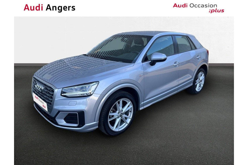 AUDI Q2 S Line