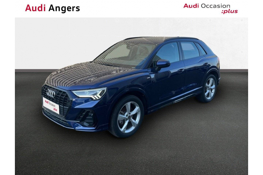 AUDI Q3 S line